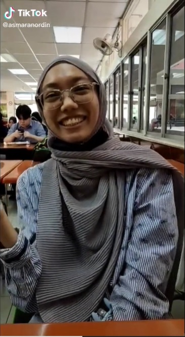 台上模特 台下医学系学生  马来女子：享受我的斜杠人生！