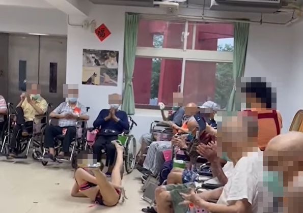 台老人院中秋晚会太香艳  医师：阿公开心就好！