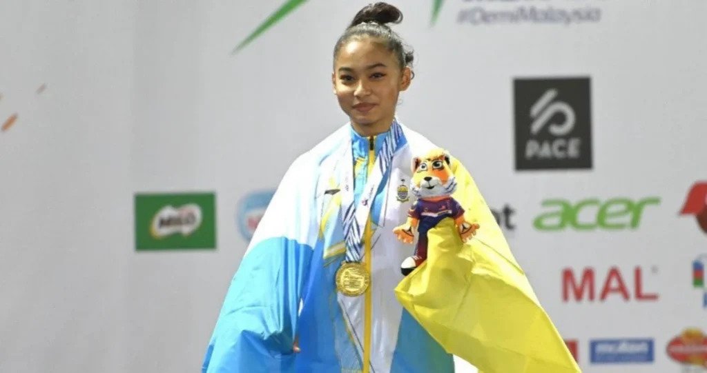 器械操4赛项皆全场最高分 直辖区阔别26年夺女团金牌