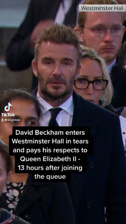 外公会失望的！传贝克汉姆婉拒议员带他插队瞻仰女王灵柩
