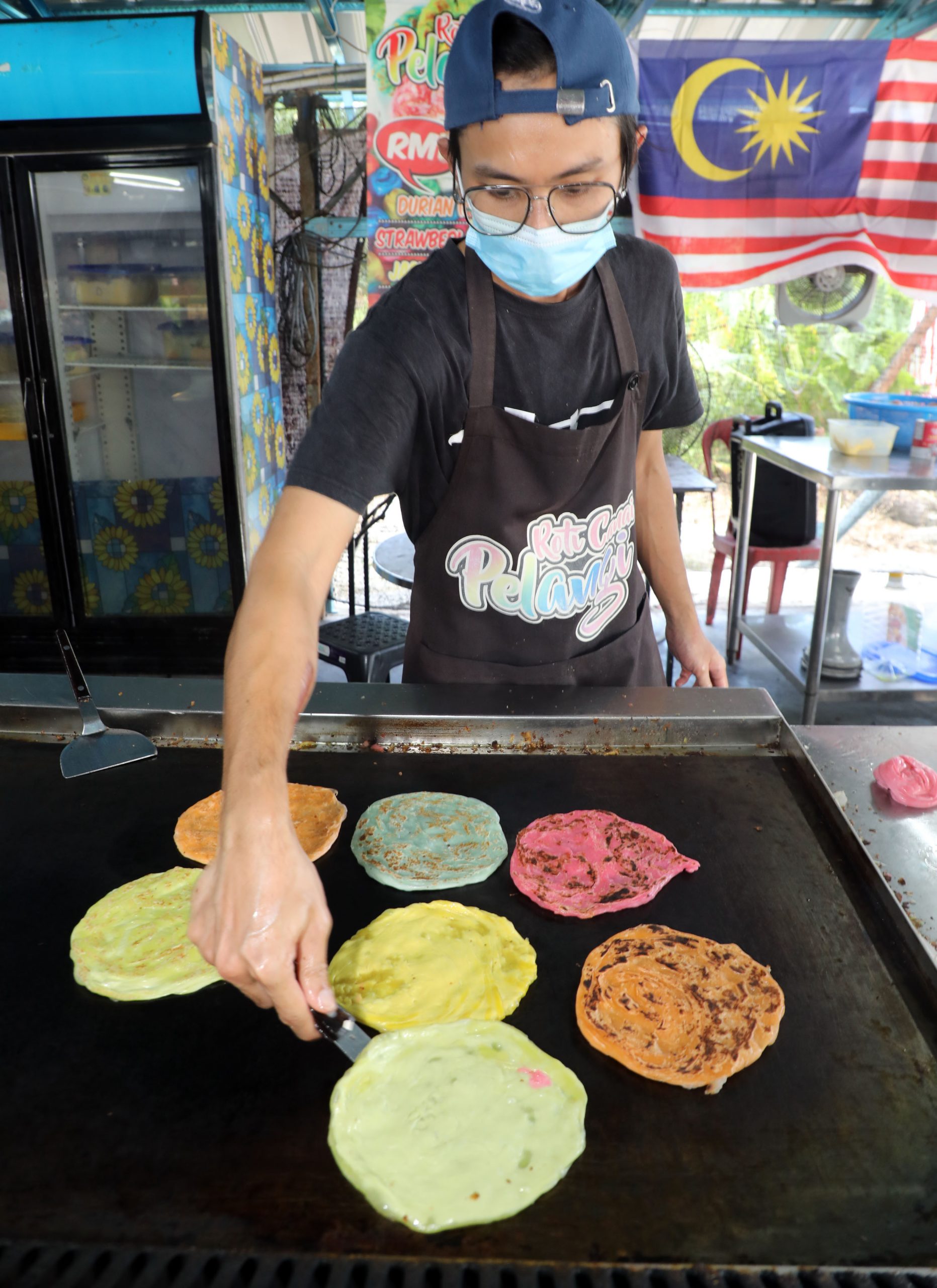 大都会封面/“彩虹煎饼”吸客，间接带动经济、旅游