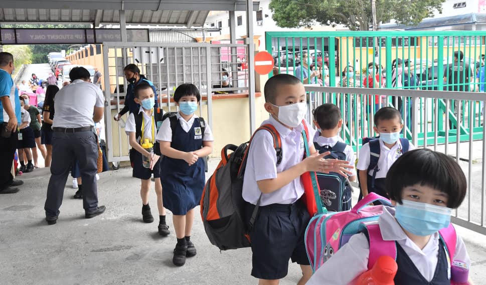 大都会/电访:雪隆华小是否强制规定学生戴口罩/9图