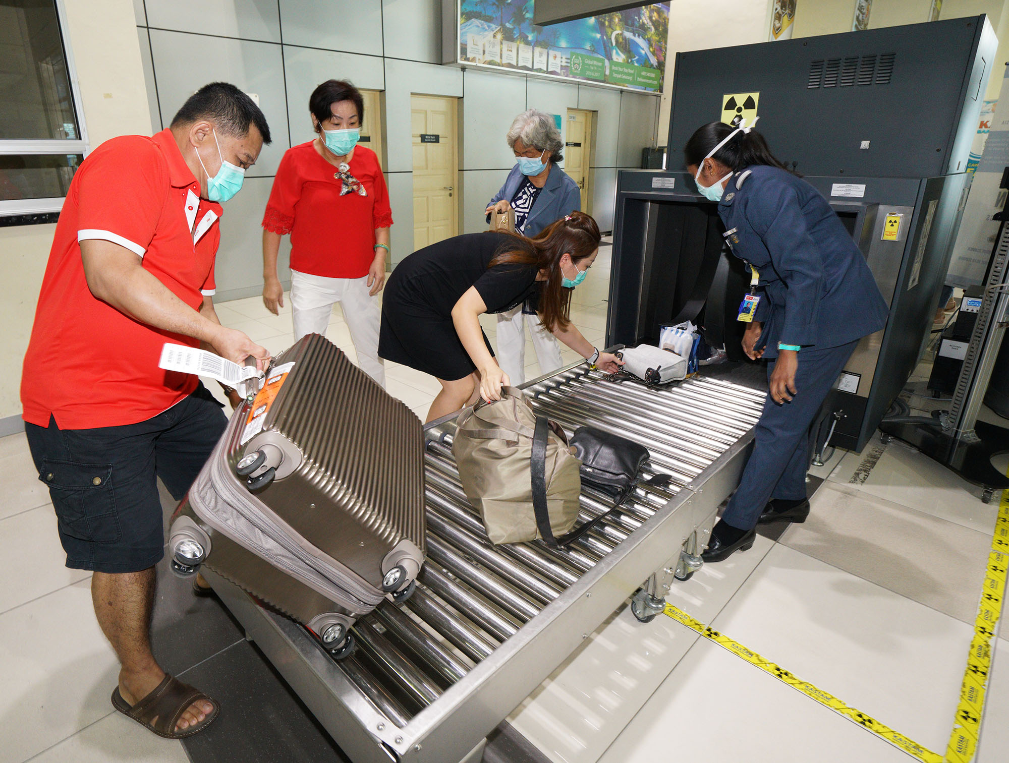 大霹雳时事焦点／须知入境国区违禁品清单 携含肉月饼食品当心被取缔