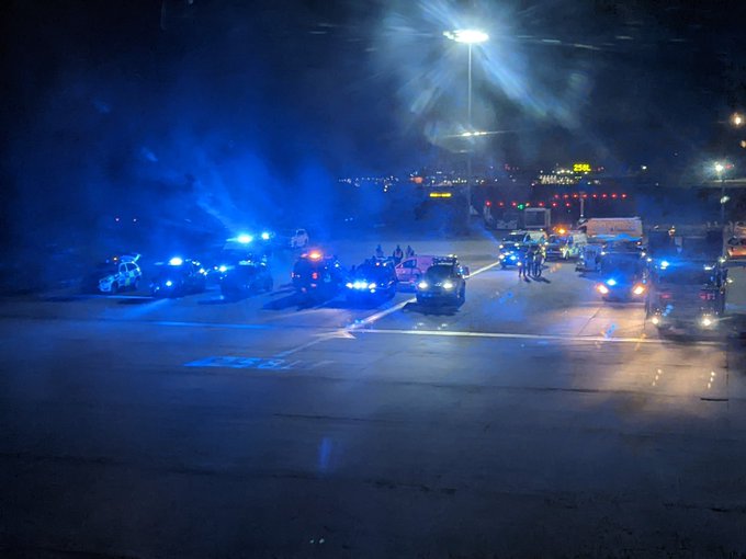 大韩航空与冰岛航空客机 希思路机场跑道碰撞