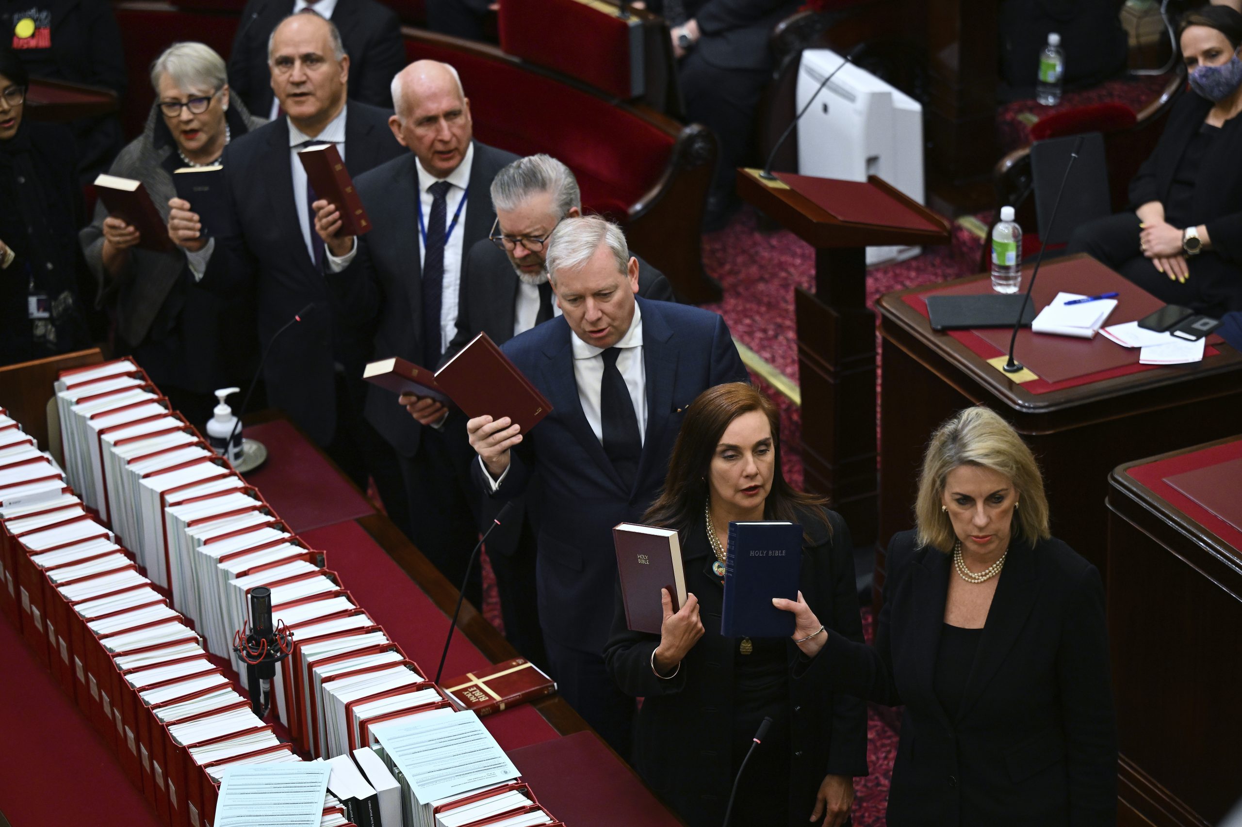 天下事  澳州属急着向英新国王宣誓效忠  不要共和国了吗？