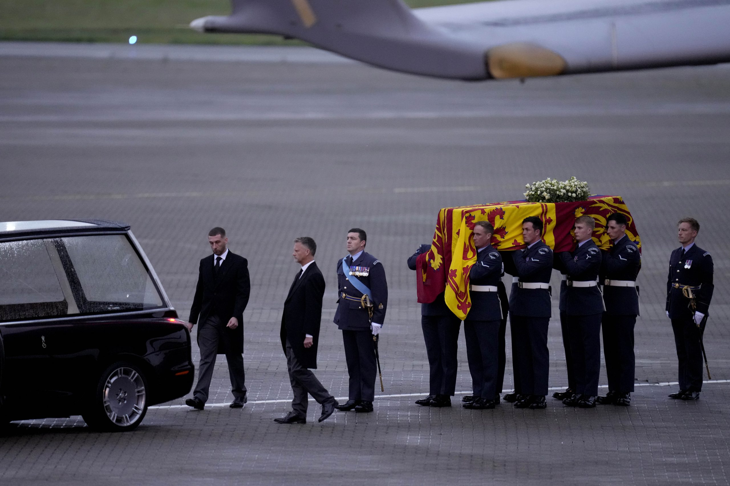 天下事配图 等下补图说  