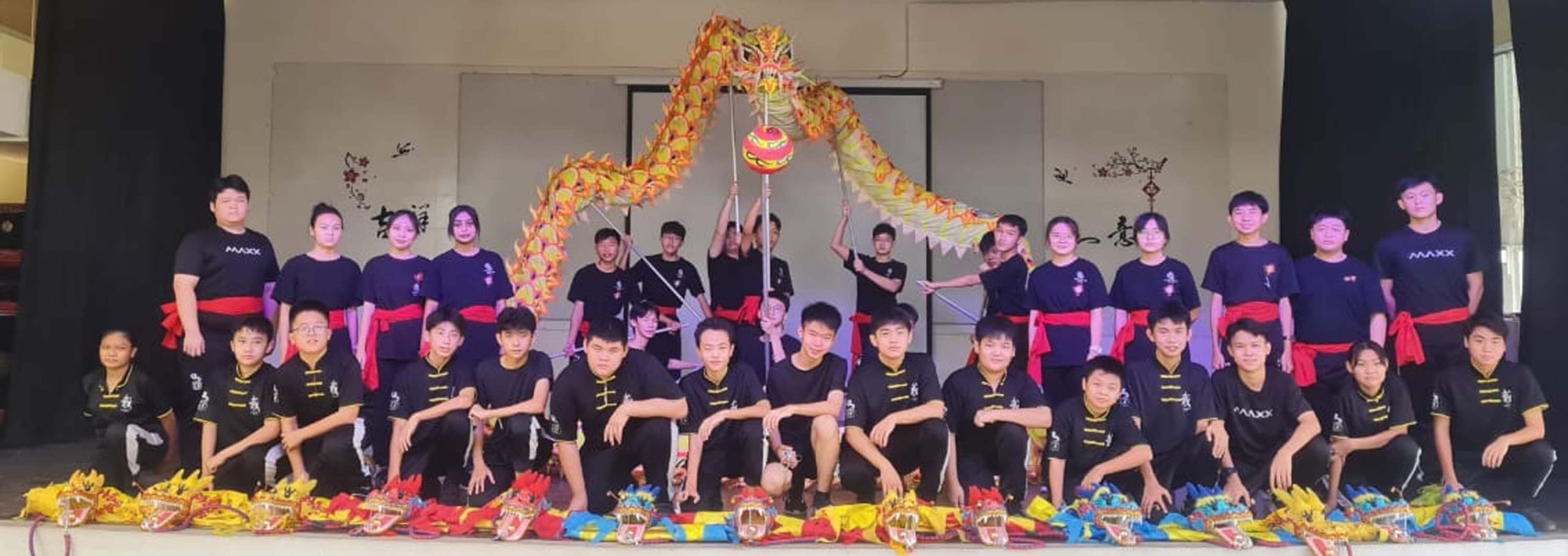 天定华中各族师生同庆中秋