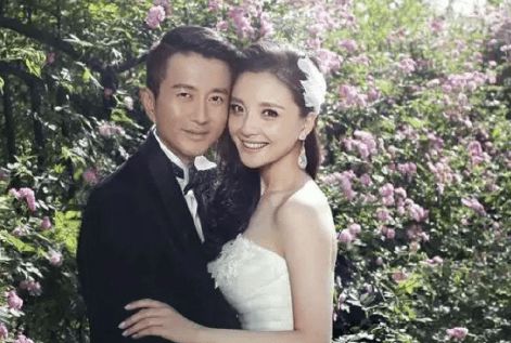 孙茜晒图遭疑孕期遭家暴   澄清非本人被亏想上热搜