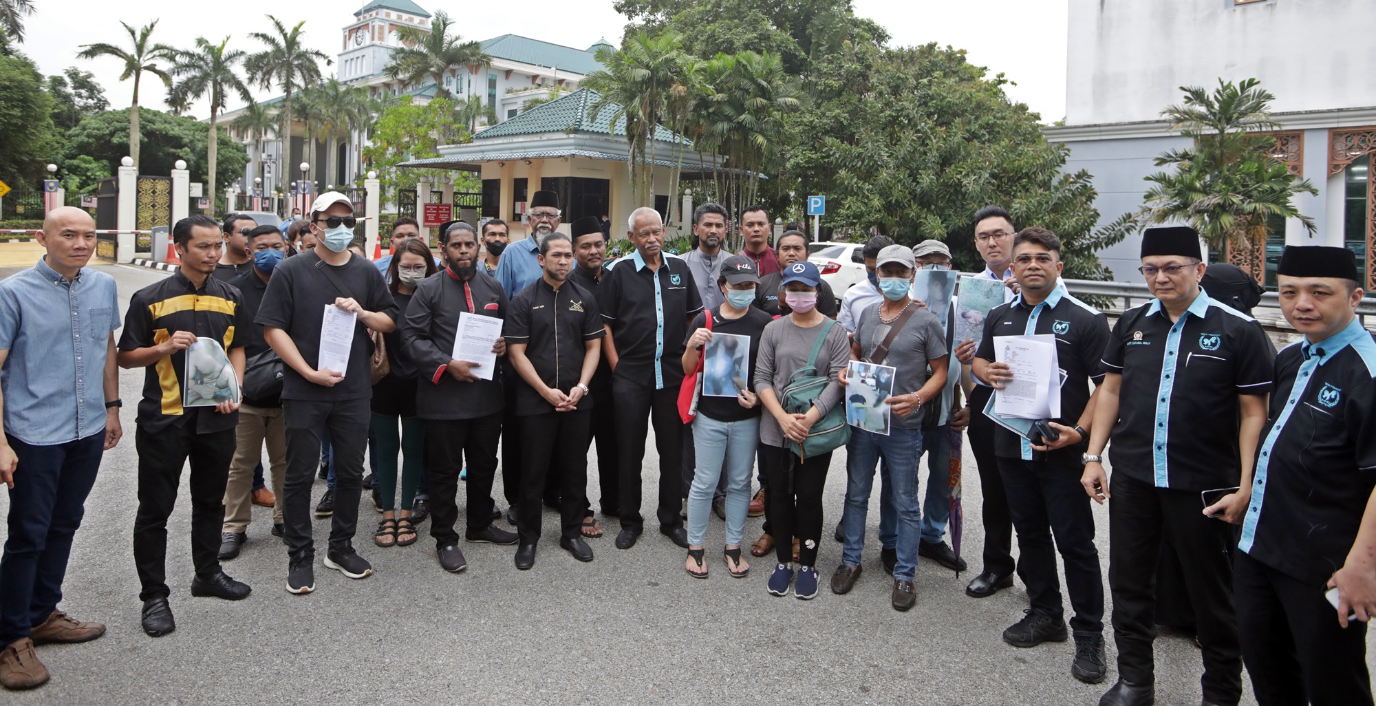 大马国际人道主义组织针对“猪仔”课题到首相署呈交备忘录