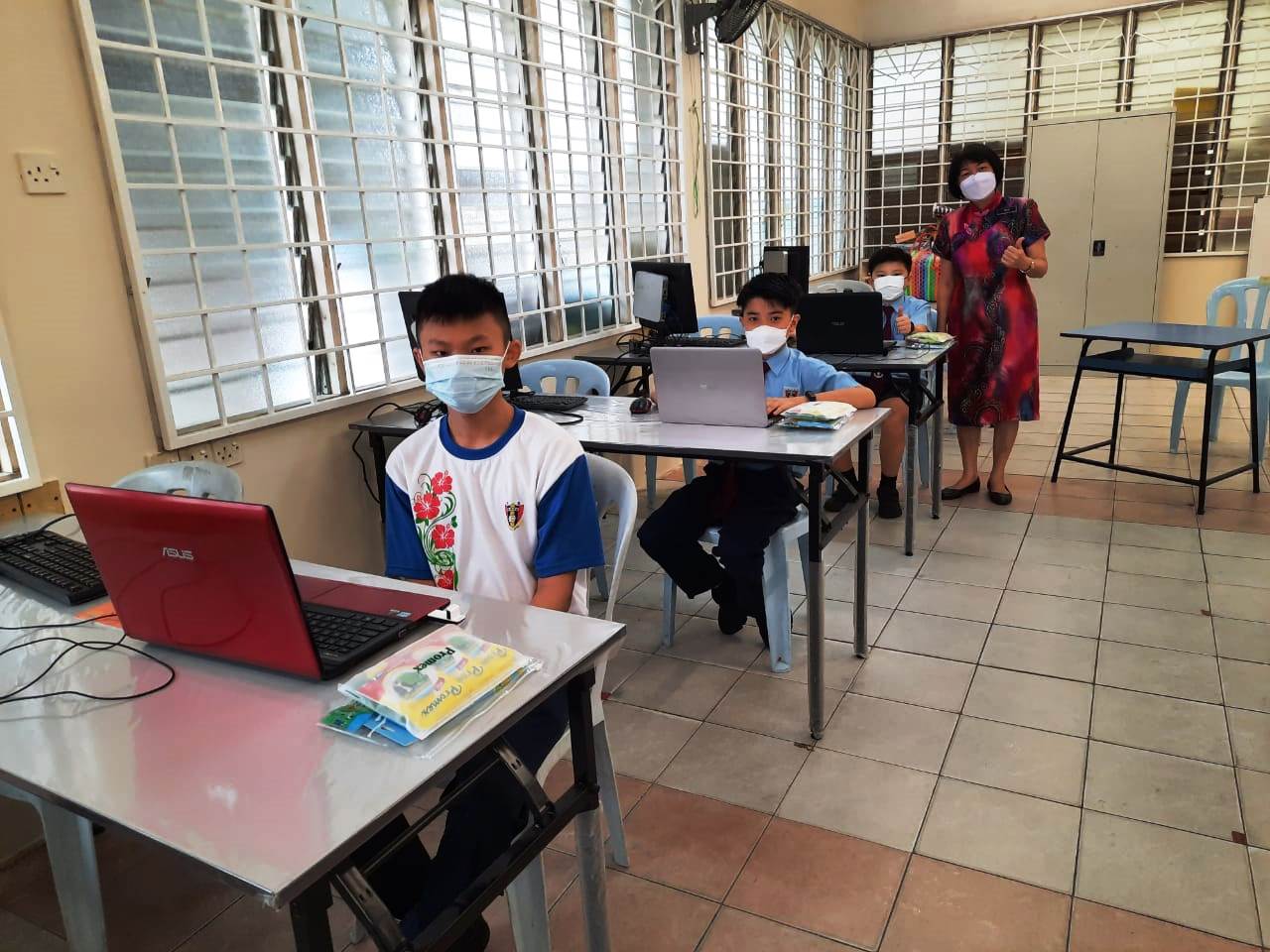 小学生时事问答赛决赛 森213学生线上斗智