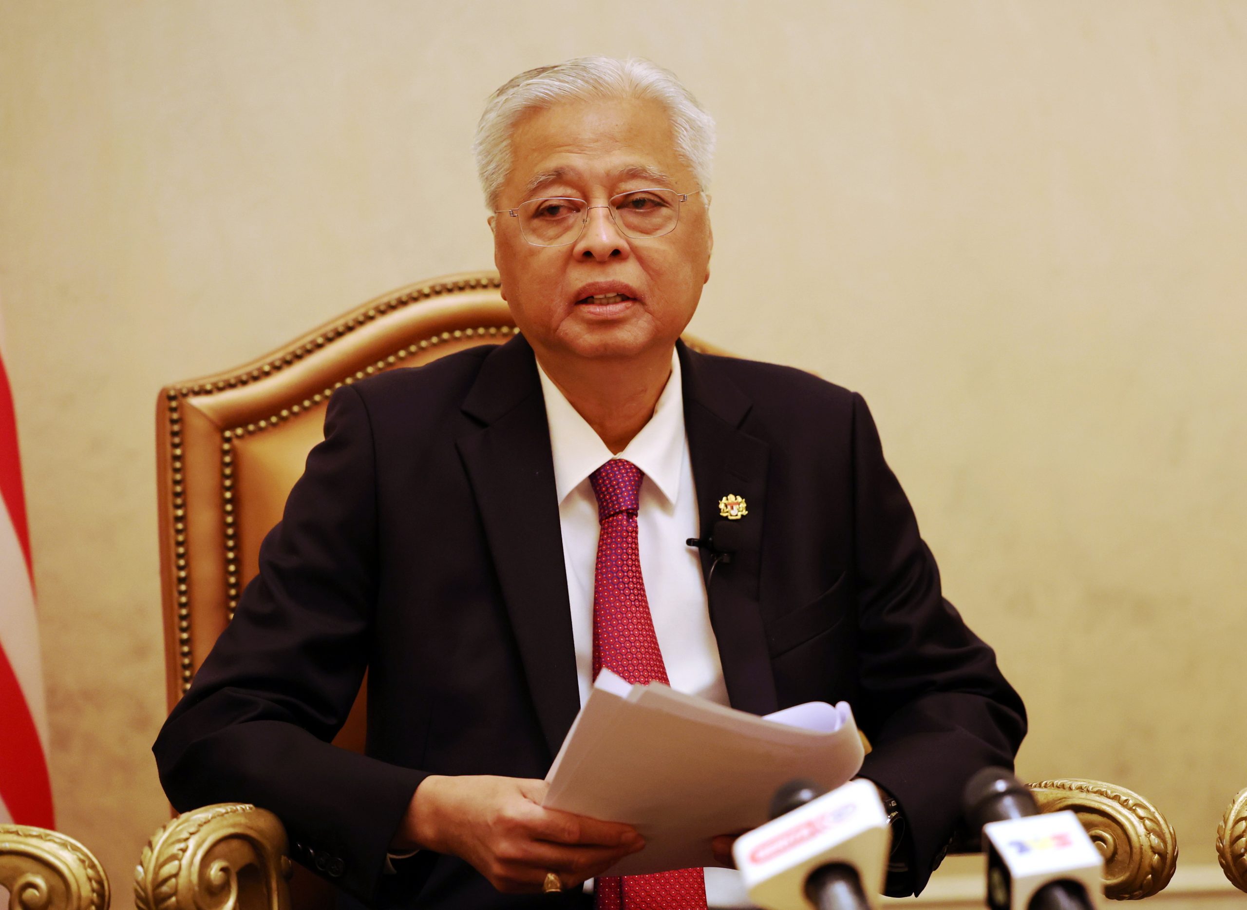 已签发∕首相邀阿联酋参与大马城计划 ·内阁同意不由一两家公司控制