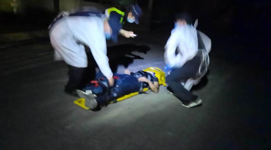 开车途中疑与妻吵架 台湾男子竟跳下高架桥