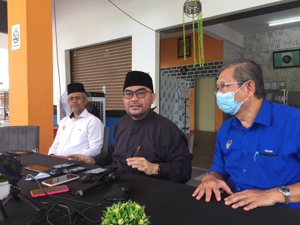 慕加希:内长需解释 公账会应调查 建3沿海巡逻舰 未见一艘完成