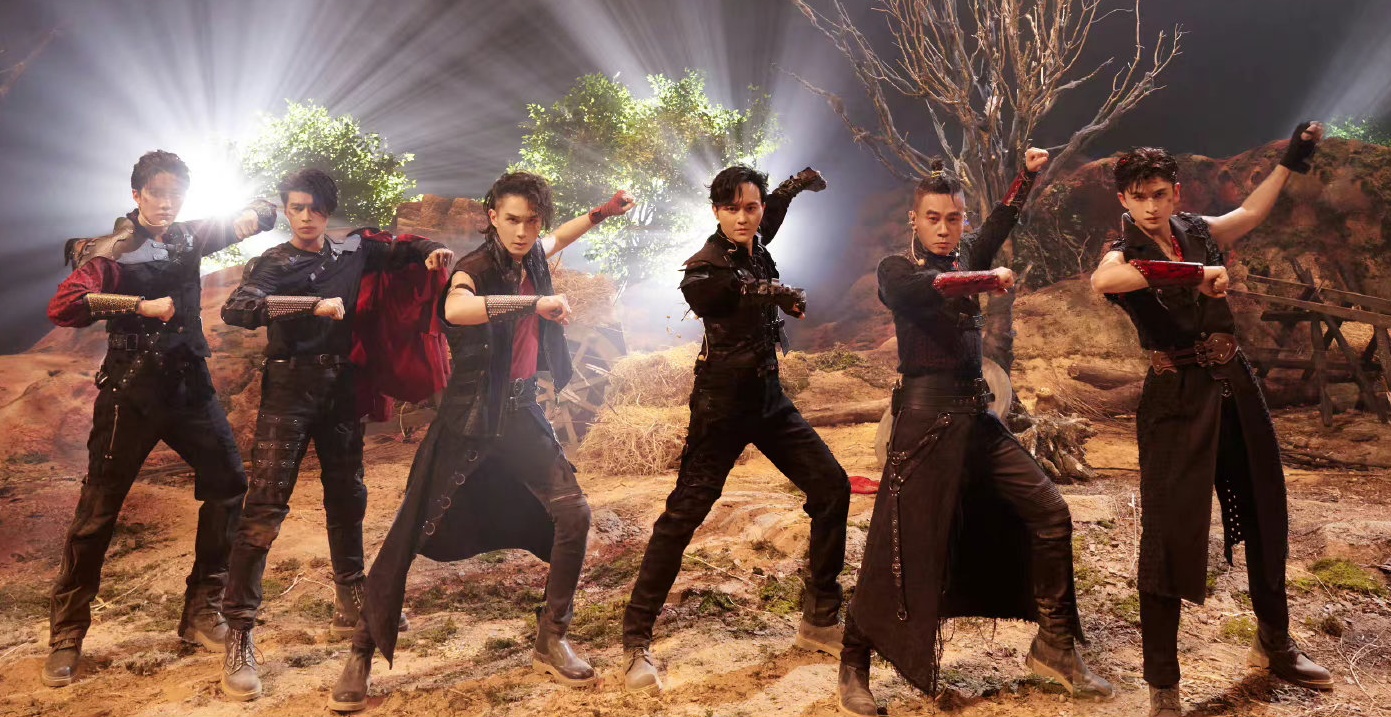 披荆斩棘2︱张智霖陈小春同盟夺第一 吴克群撂狠话挨批低情商