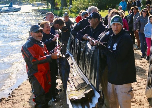 拼盘/威斯康辛州再出土独木舟残骸 具3000年历史