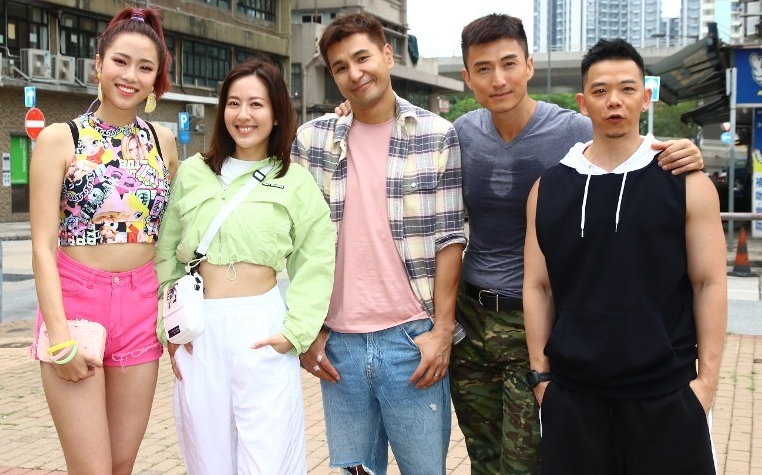 效力无线近20年 唐诗咏离巢攻舞台剧解心结