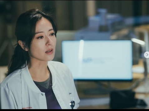 效力无线近20年 唐诗咏离巢攻舞台剧解心结