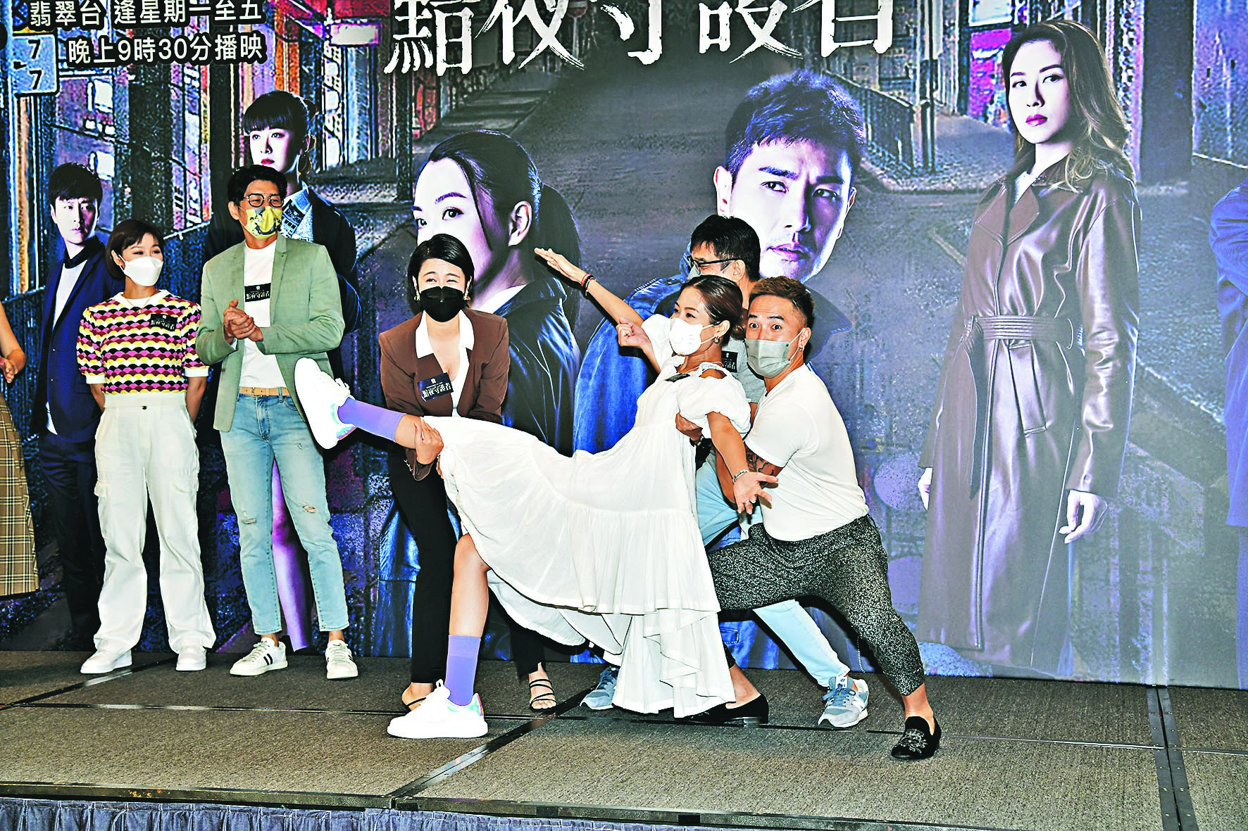 无罩买旗被批出手低假善心 陈敏之吁多建设少批评