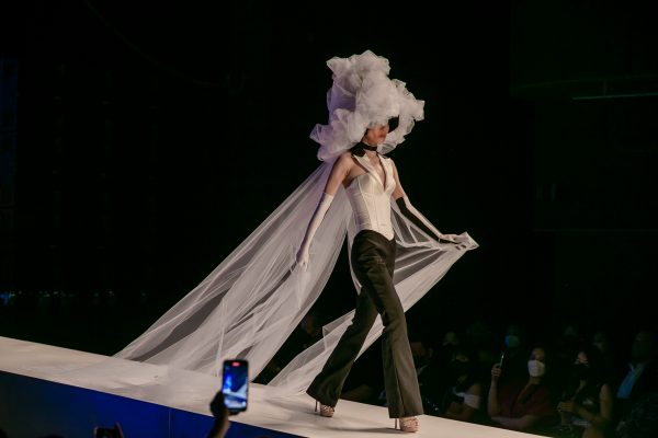 时尚志(5/9)设计师,Carven Ong