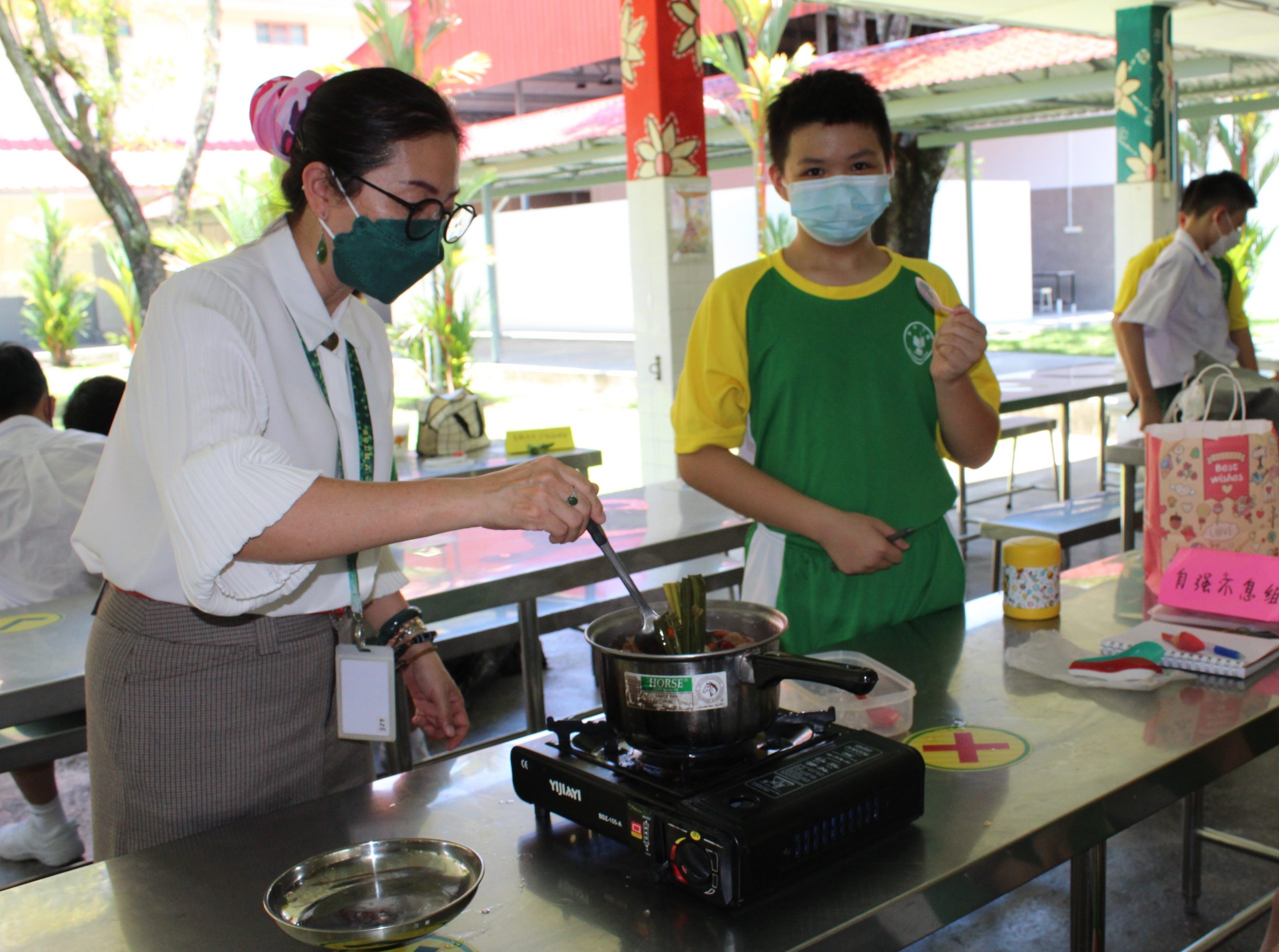 暖势力∕18/9见报／第六届李子松行政人员奖