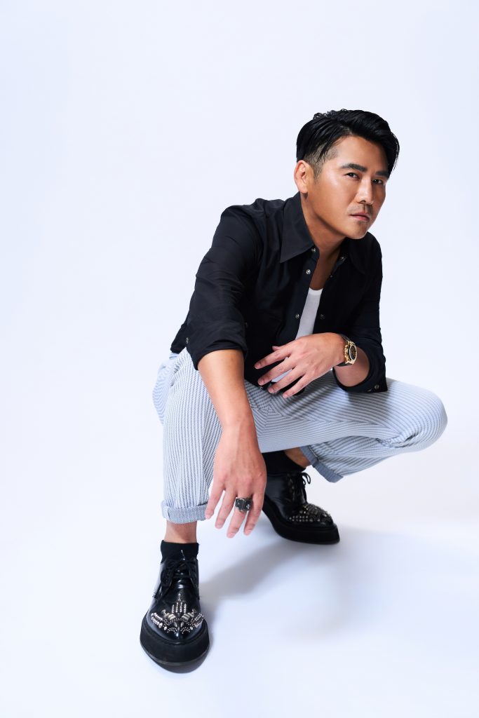 曹格宣布开唱被问：有没有表演发酒疯 钓出本尊回应