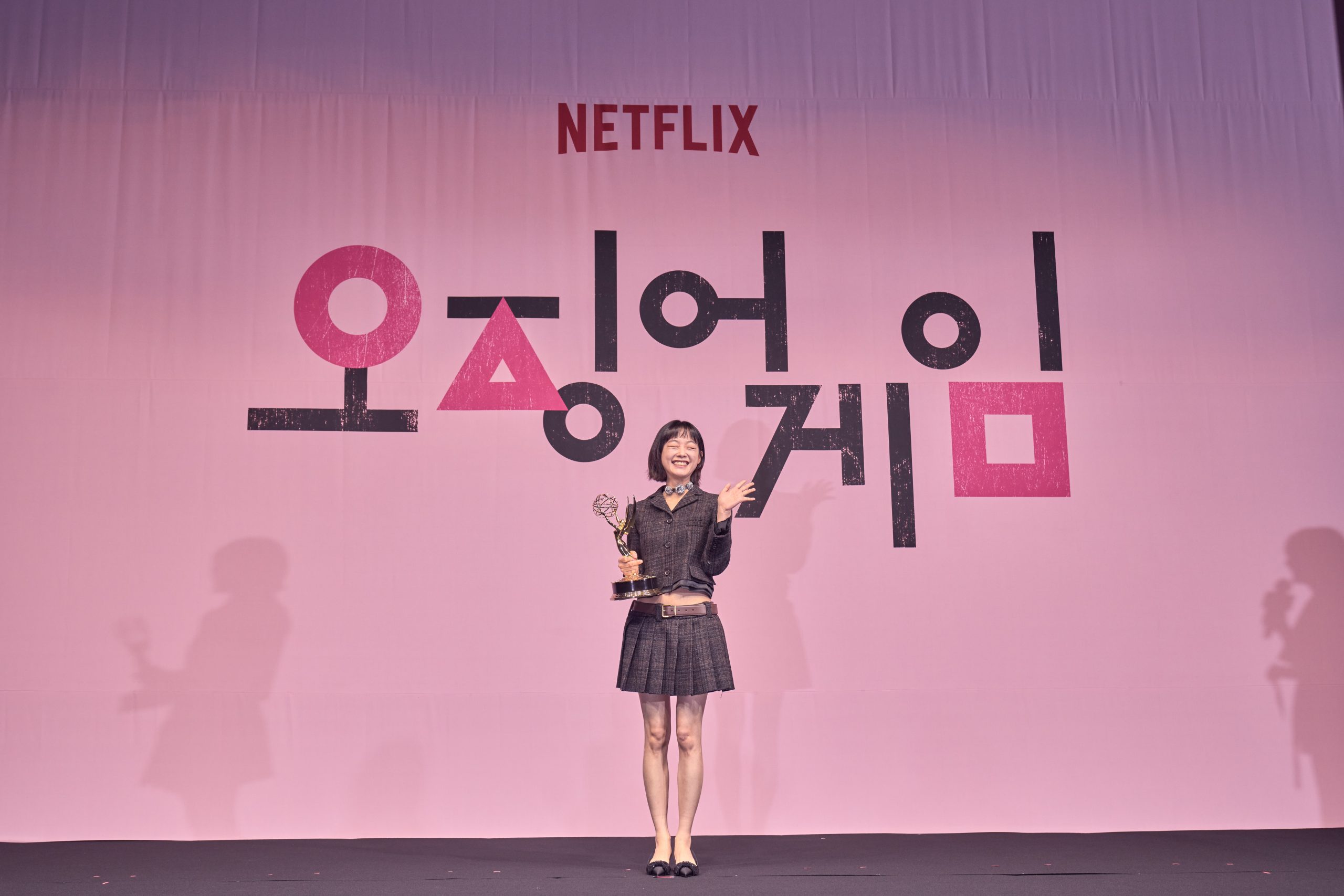 李政宰艾美奖封帝 自曝听到名字犹豫“是不是我”	