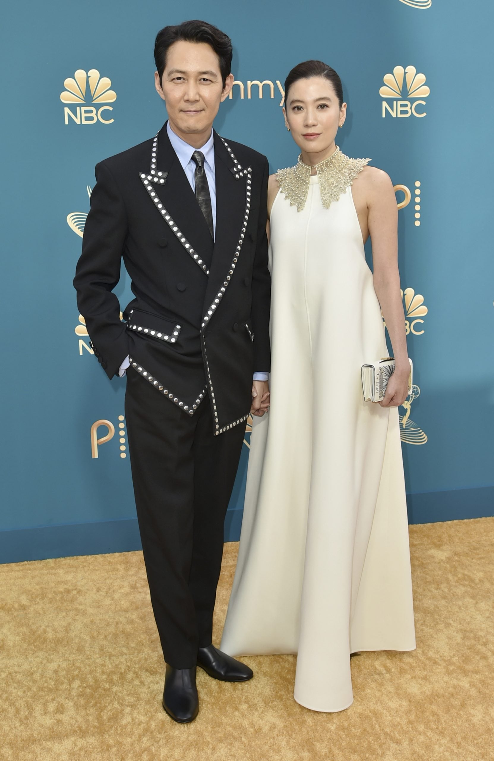 李政宰豪门女友撞脸贾静雯 本人认证：我也吓一跳	