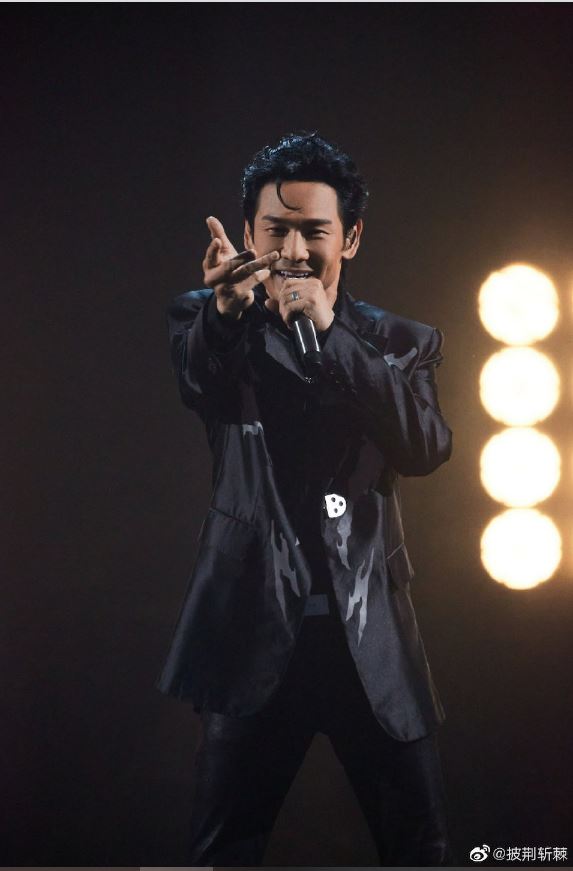 杜德伟参加《披荆斩棘2》 自曝路人粉丝热情激增	