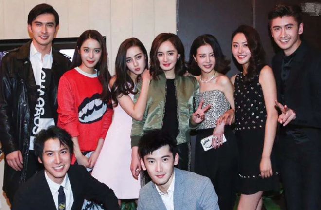 杨幂被曝离开亲手打造工作室 公司股份比经纪人还少