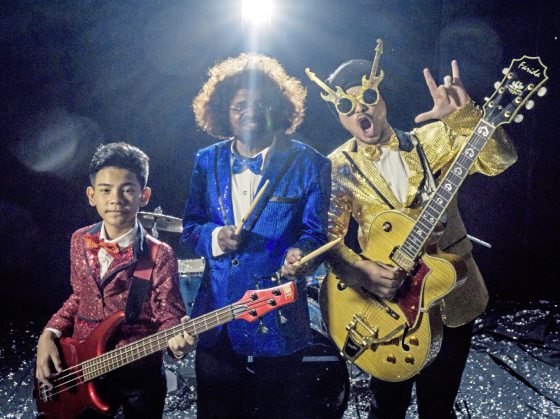 林佚/从爱国歌曲看人民的国家情感