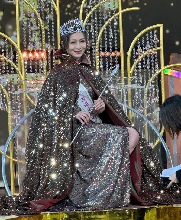 林钰洧被酸“性女港姐”林俊贤护女：我觉得没什幺	