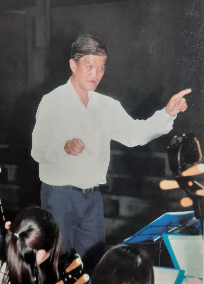 柔:封底:《今日面谱》:从被人鄙视到获得认可,华乐老师终身积极推广华乐