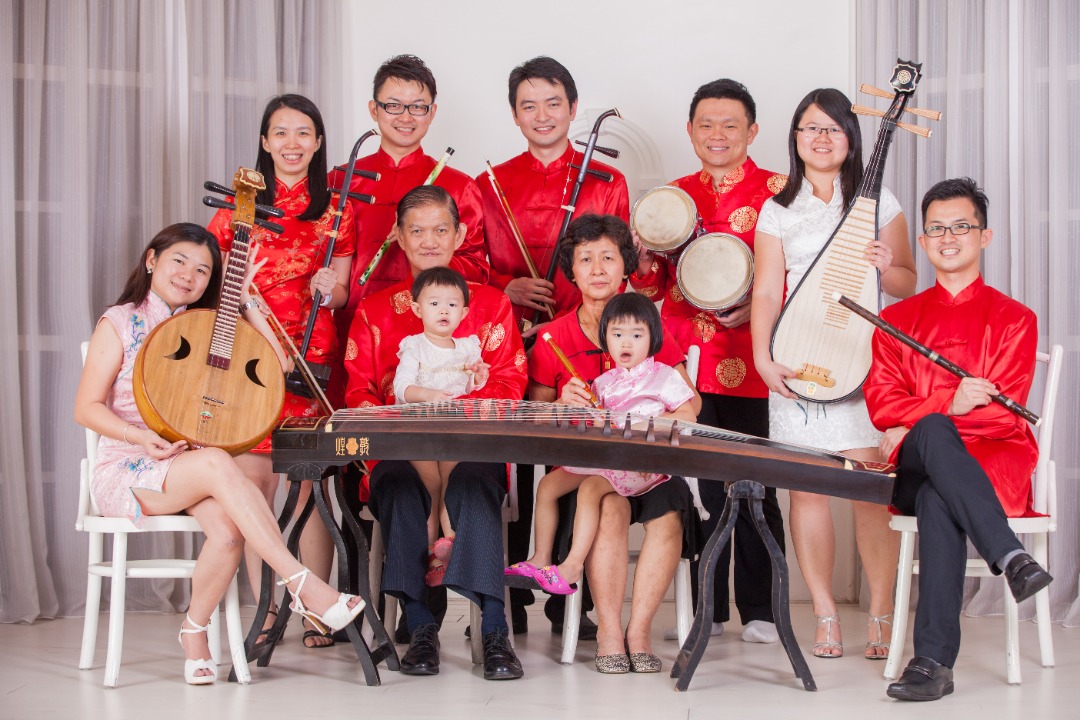 柔:封底:《今日面谱》:从被人鄙视到获得认可,华乐老师终身积极推广华乐