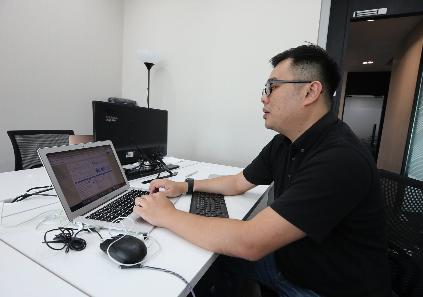 疫情工作停摆失业,找到需求开启创业之路