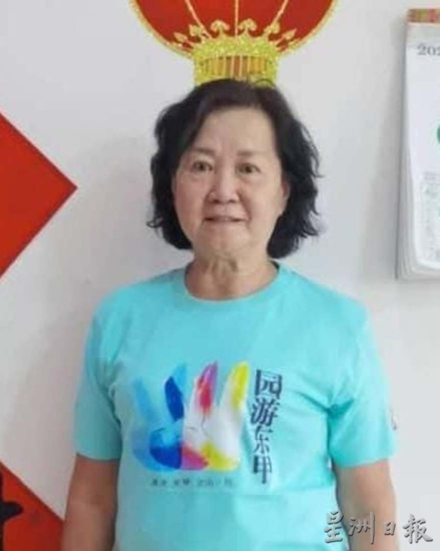 柔:版头之一新闻:细雨纷飞,浇不息东甲乡民庆中秋节热诚