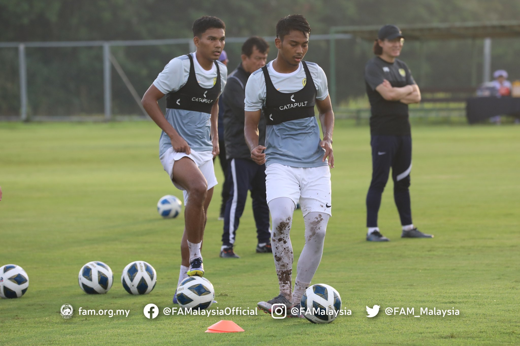 泰王杯足球赛决战塔吉克  大马力争阔别44年再夺冠