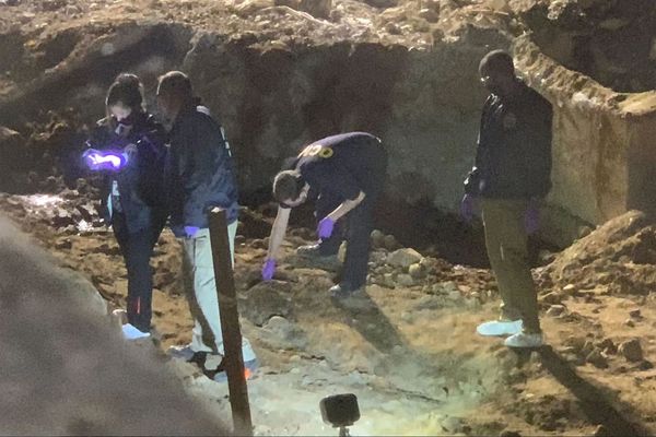 看世界／工地挖出惊悚白骨　失踪10年女大生惨遭裹尸