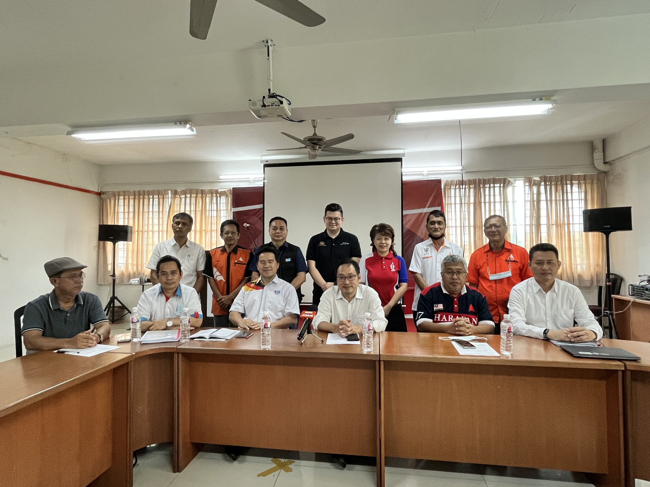 砂希盟愿与各反对党联手