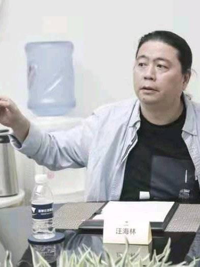 编剧曝广电新禁令禁用洋名 Angelababy要改名?