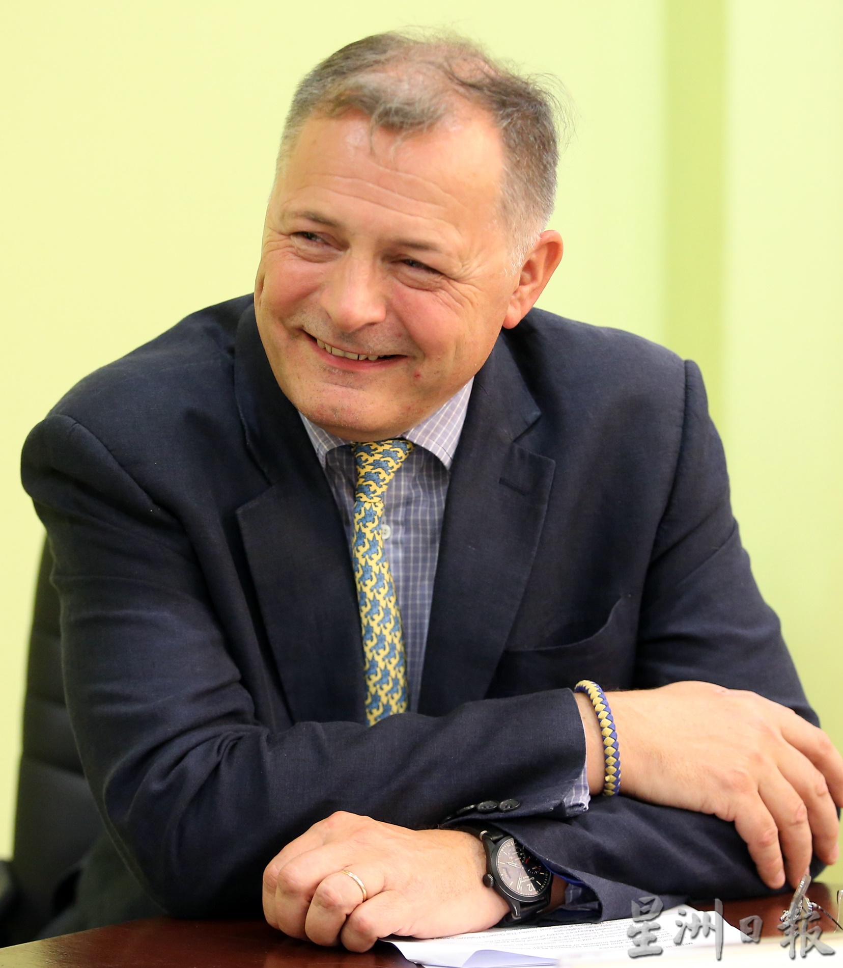 英国最高专员专访