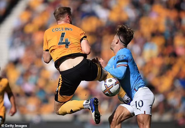 英超|哈兰德连续7场破门 蓝月擒(狼)高高挂