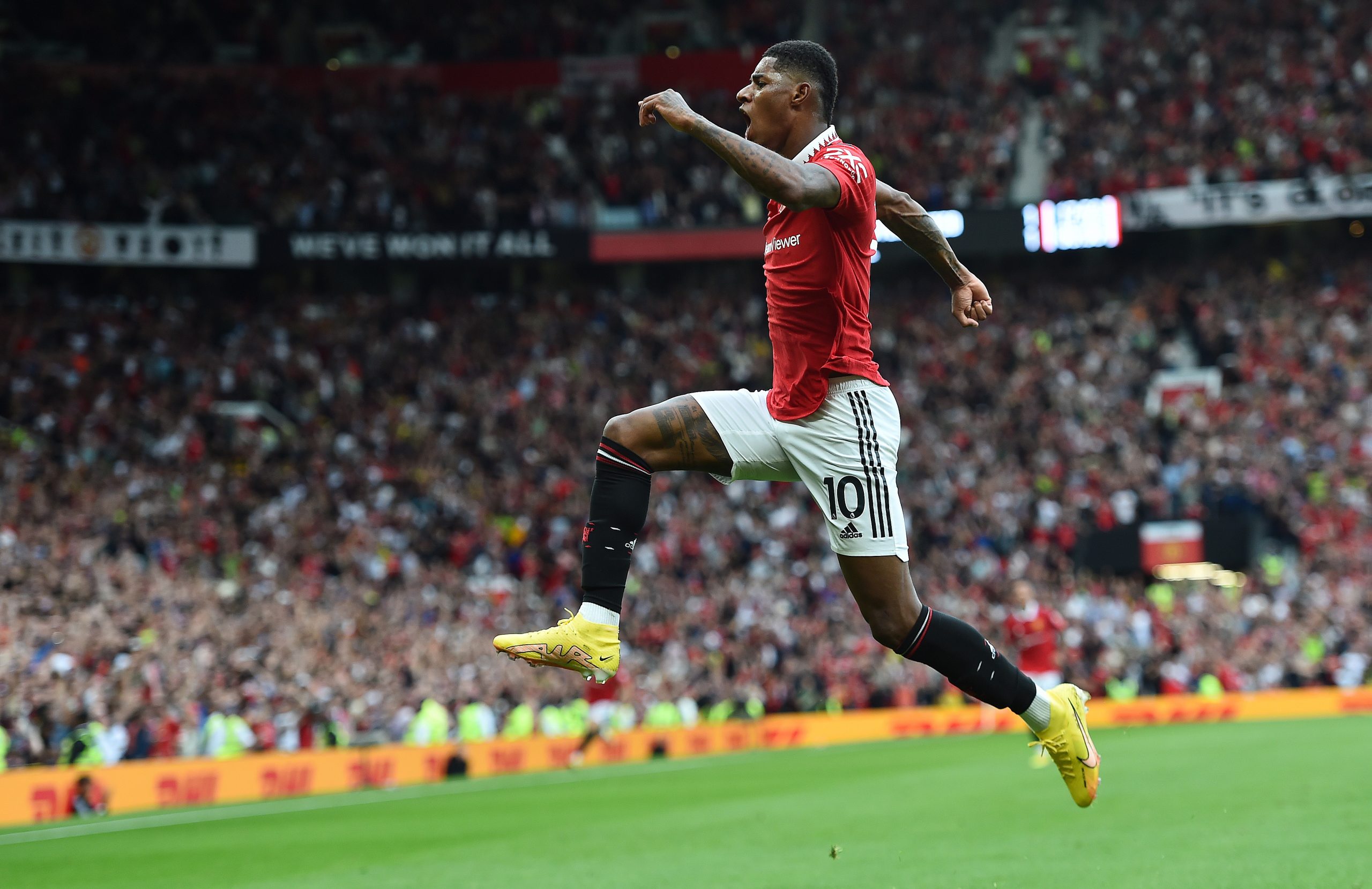 英超|安东尼首秀即进球 红魔破枪手全胜金身