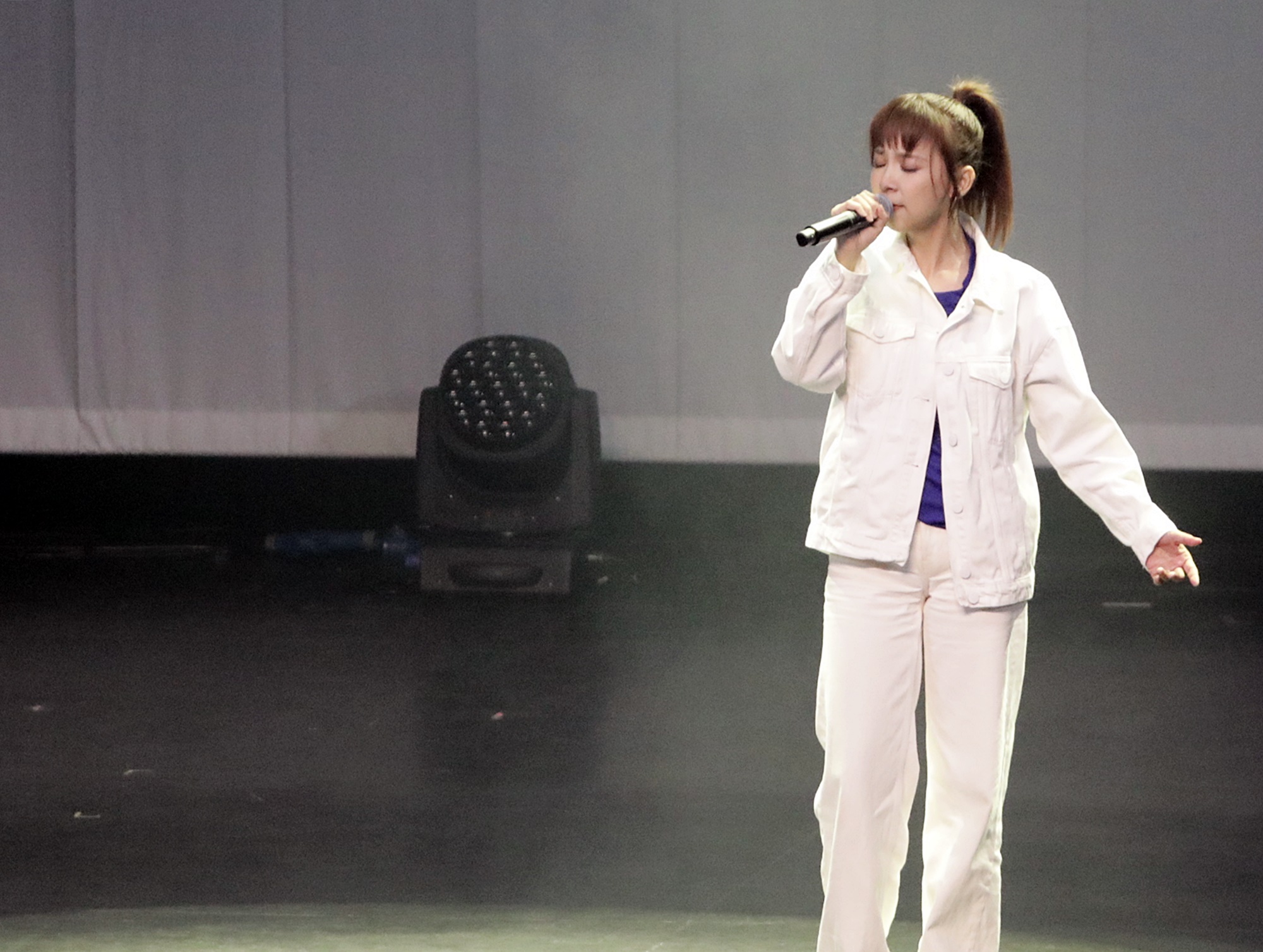 讲3语为饥饿勇士打气 周柏豪想快点来马开唱