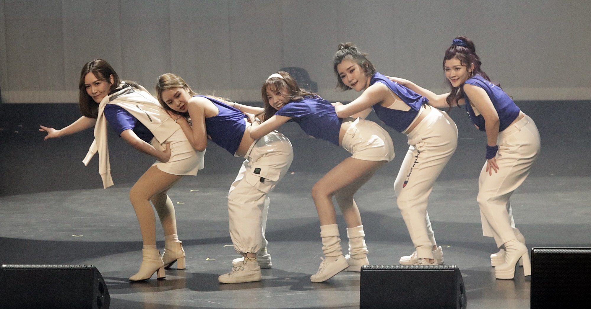 讲3语为饥饿勇士打气 周柏豪想快点来马开唱