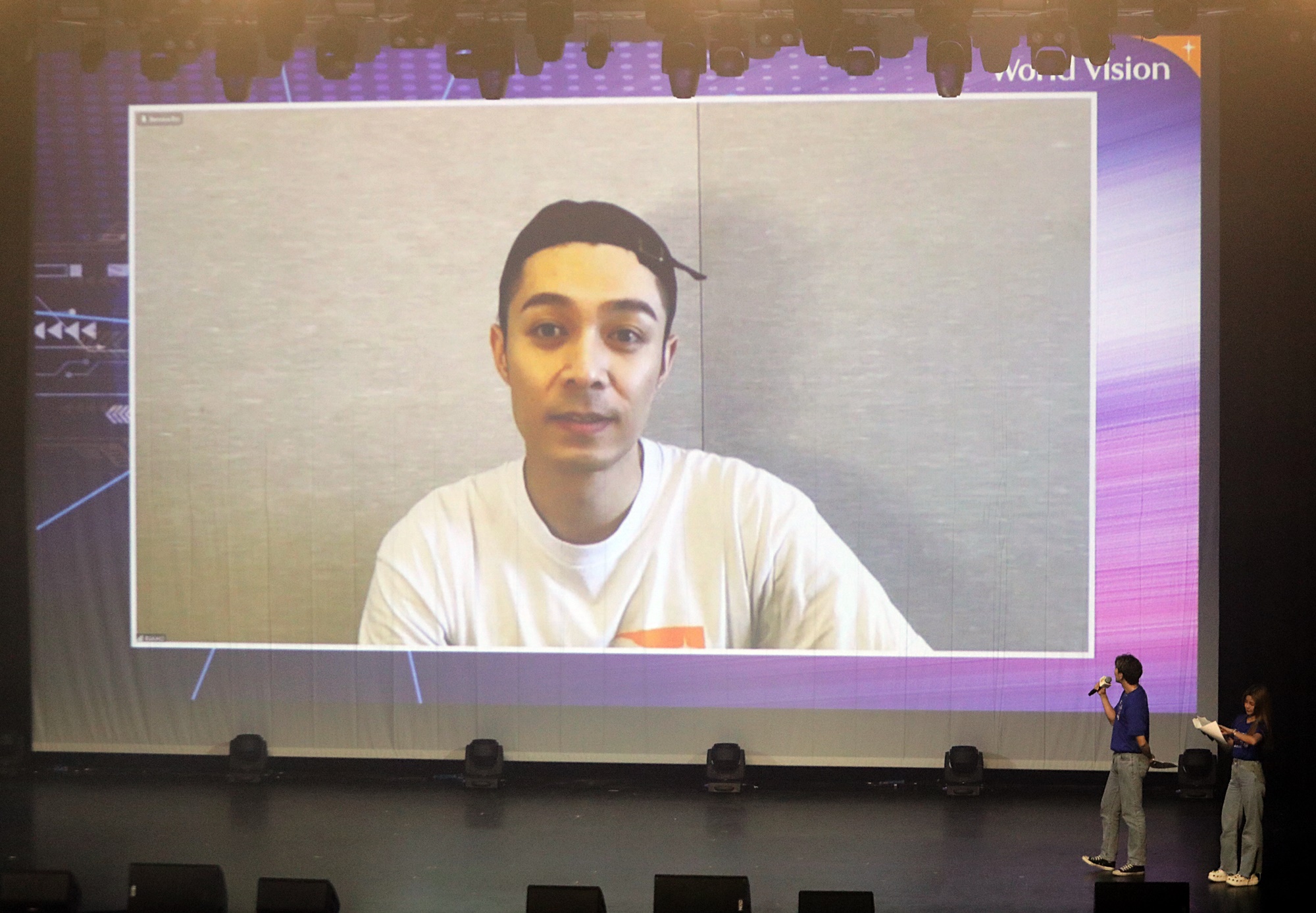 讲3语为饥饿勇士打气 周柏豪想快点来马开唱