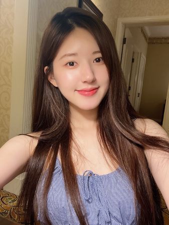 赵露思遭爆热恋顶流男星 网疯猜杨洋肖战