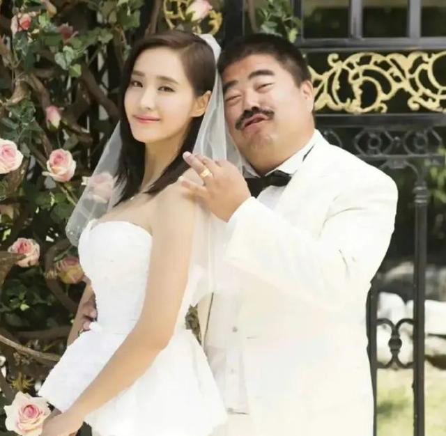 连续8个月没戏拍 男星卖茶叶蛋捡回收