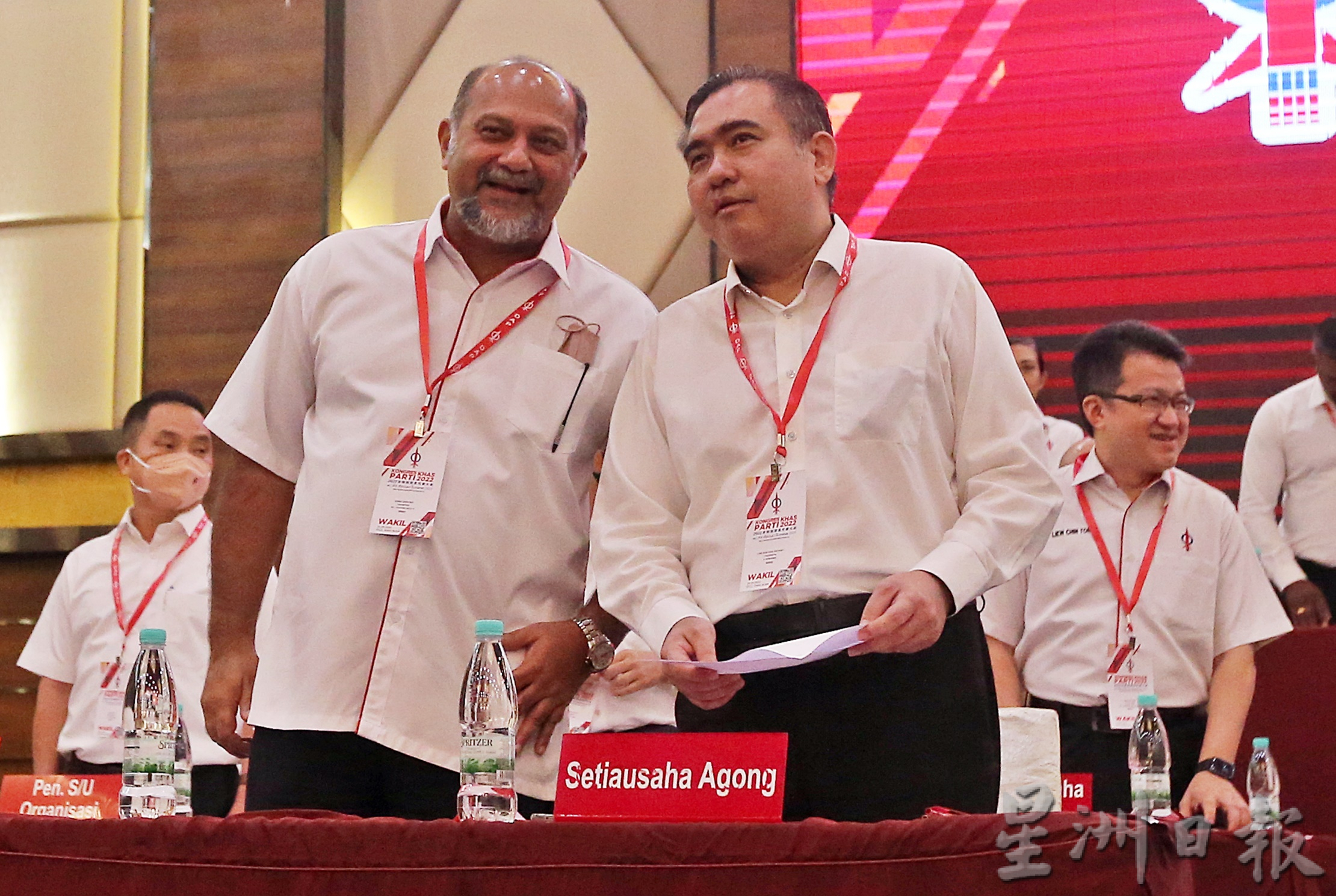 陆兆福提醒首相和巫统·“敢在水灾大选 人民惩罚你们”