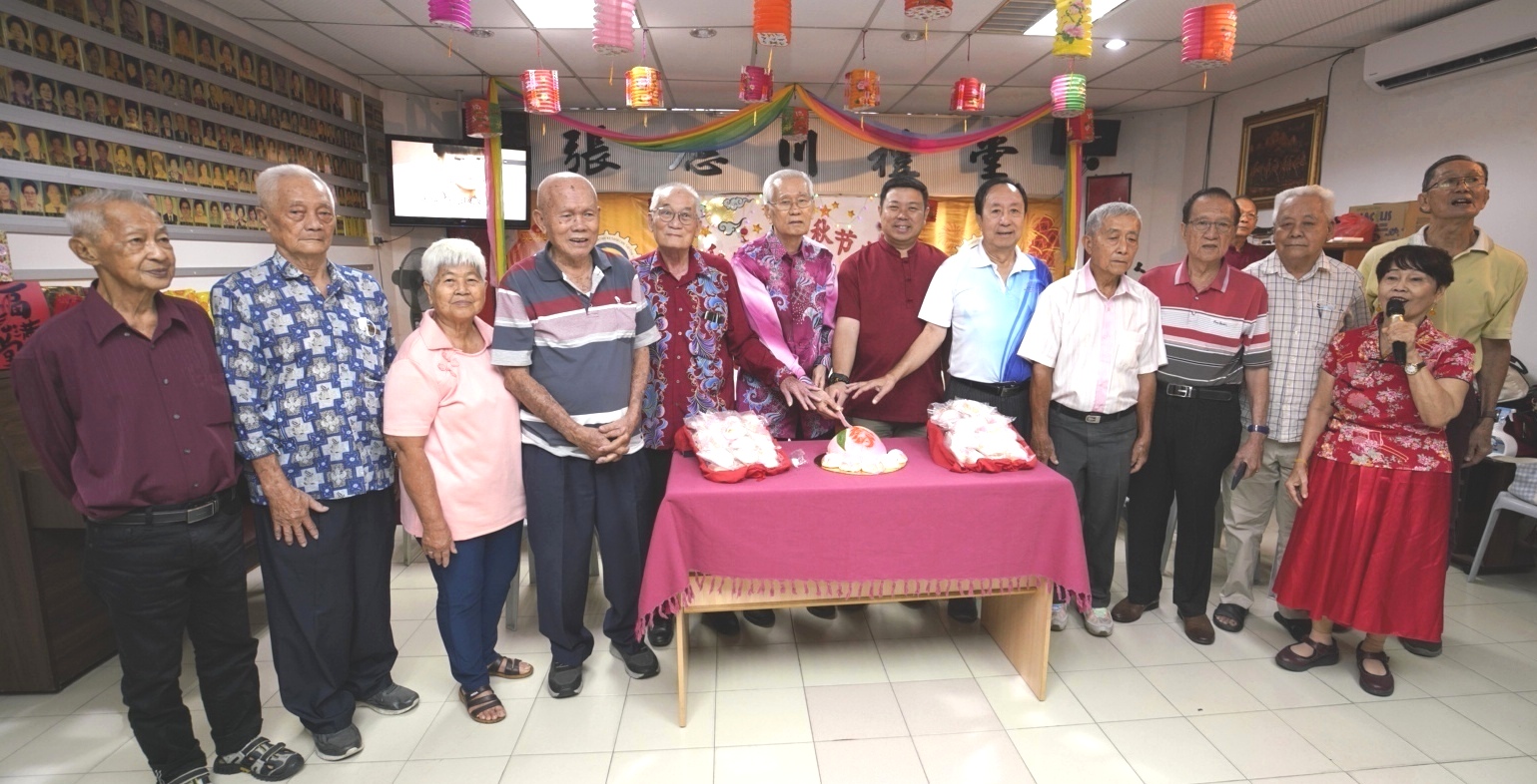 霹雳太极气功十八式总会庆祝中秋节