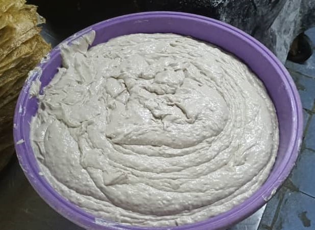 霹：21日见报／封底主文／【它的诞生】/卜卜脆